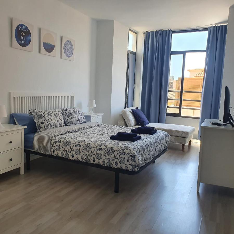 Ferienwohnung Apartamento Con Encanto 'Larios Luxy' Málaga Exterior foto