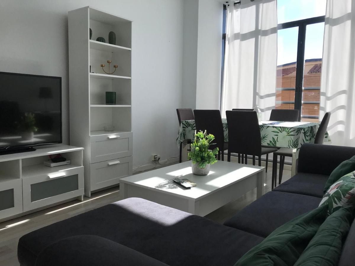 Ferienwohnung Apartamento Con Encanto 'Larios Luxy' Málaga Exterior foto